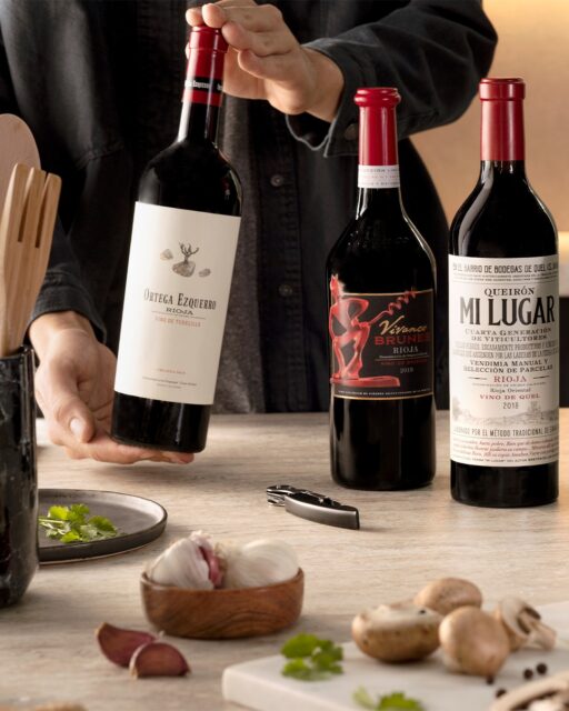 Discover dark-ruby reds that are absolute gems. Tell us which one of the Rioja reds below sounds best to you in the comments!

#1. Ortega Ezquerro Crianza: aromas of red fruits and vanilla.
#2.  Vivanco Brunes: restrained aromas of blackberry and red fruits.
#3. Queirón Mi Lugar: intense aromas of ripe red and black fruits.