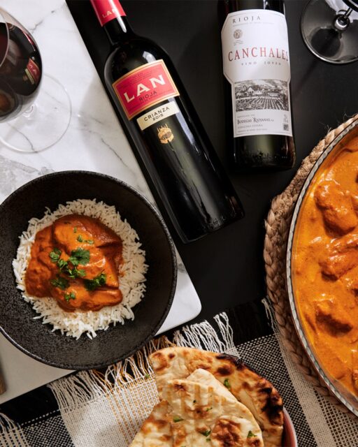 Try a dinner pairing your taste buds will love. The taste and tenderness of butter chicken is even more pleasing to the palate with the light tannins and red-fruit aromas of a Rioja Crianza.