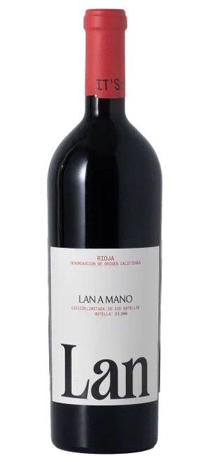 Bottle of Bodegas LAN LAN a Mano 2022
